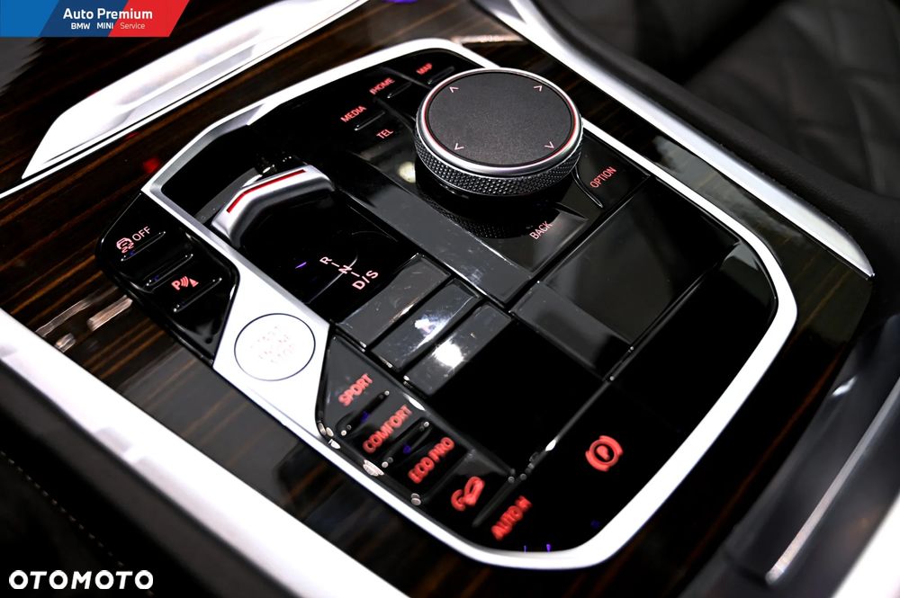 BMW X6 xDrive30d - 9