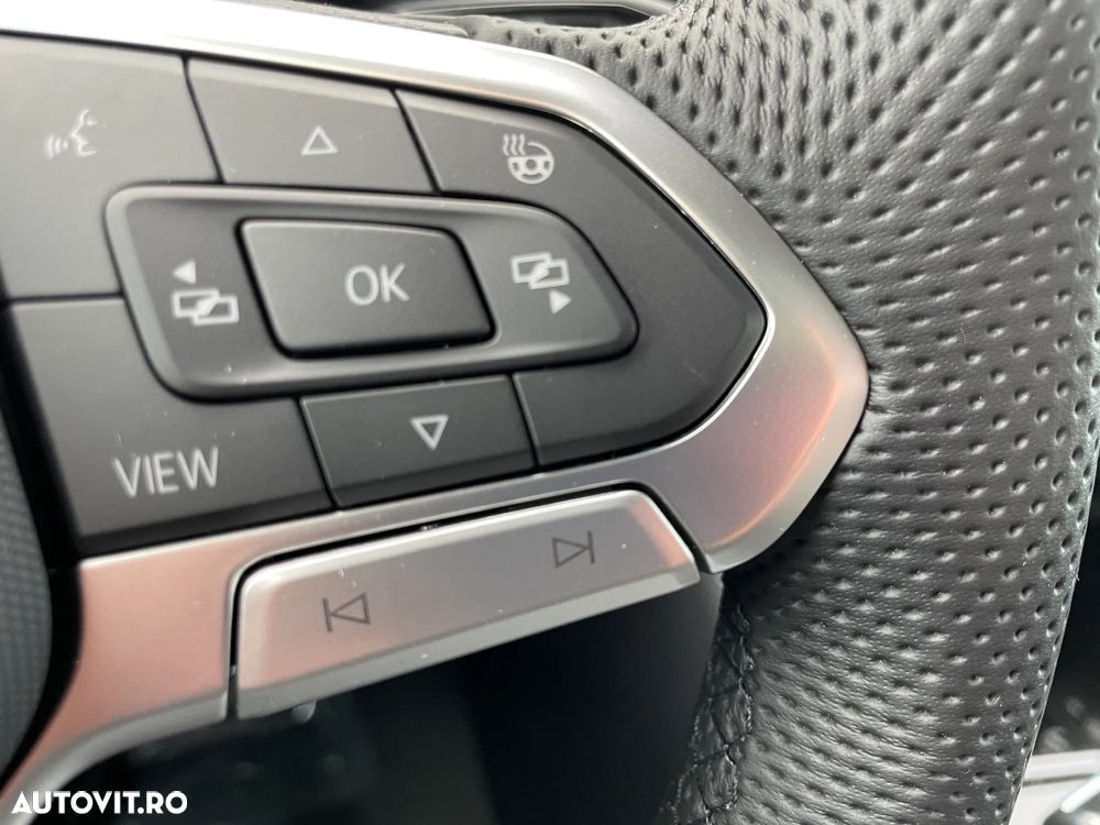 Volkswagen Touareg - 30