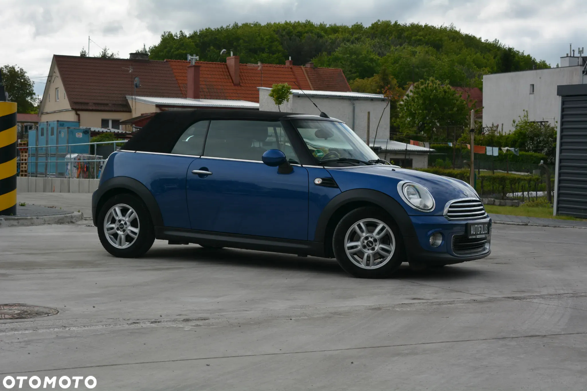 MINI ONE - 3