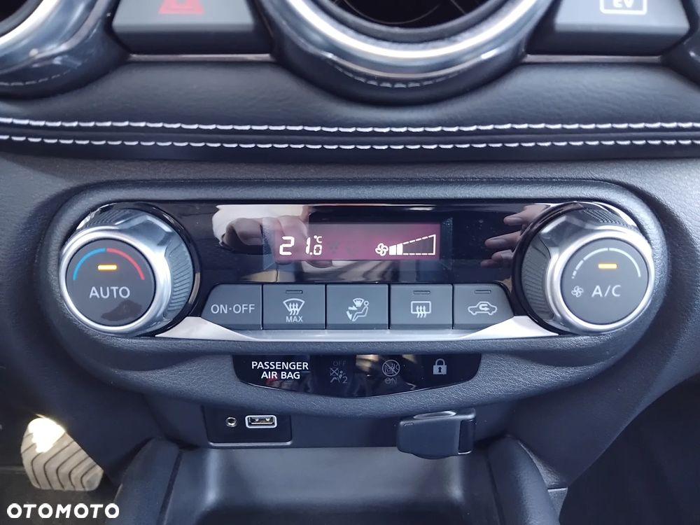Nissan Juke 1.6 Hybrid N-Connecta AMT - 13