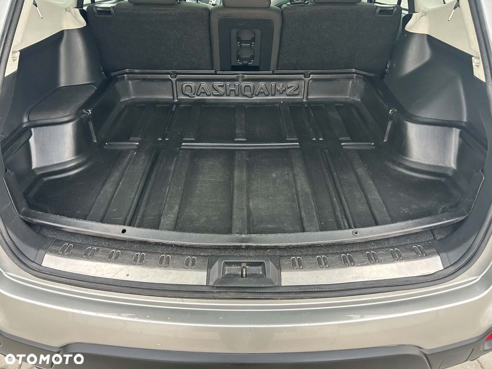 Nissan Qashqai+2 1.6 visia - 18