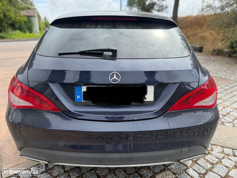 Mercedes-Benz CLA 200 d Shooting Brake - 6