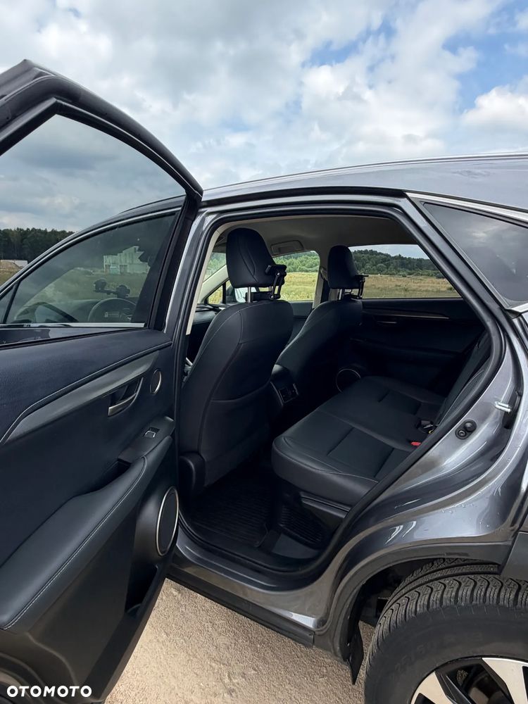 Lexus NX 300 Prestige AWD - 7