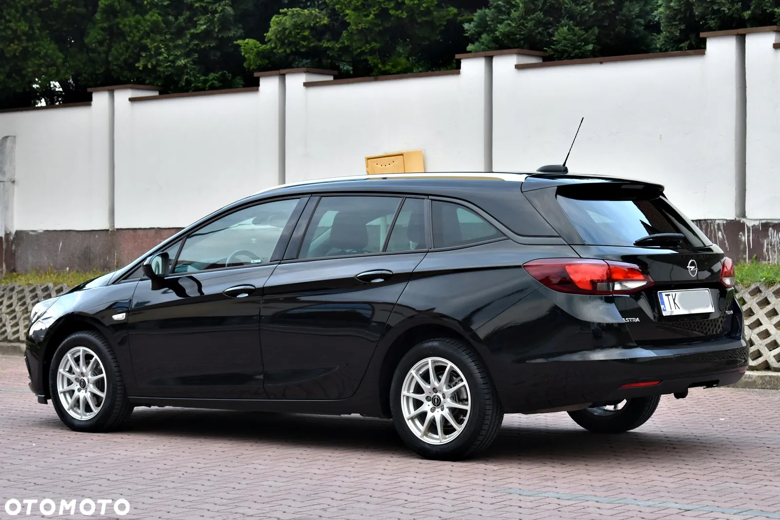 Opel Astra V 1.4 T Enjoy - 3