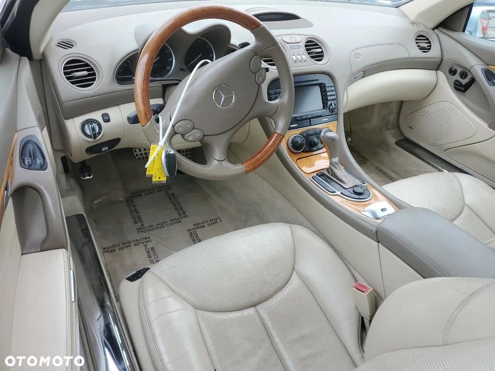 Mercedes-Benz SL 500 - 10