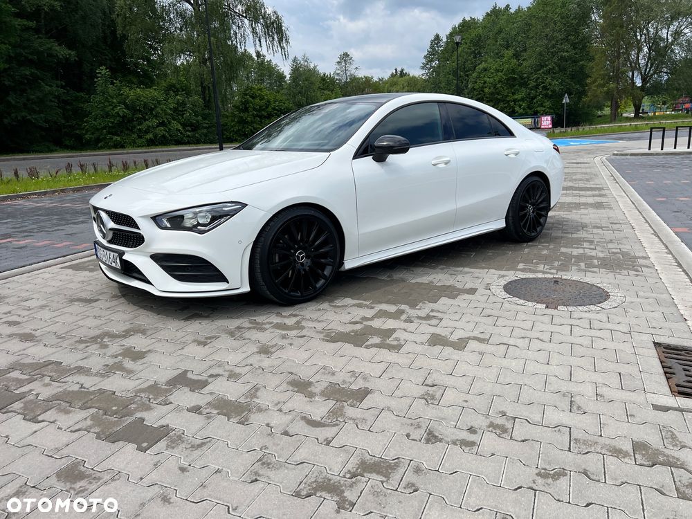 Mercedes-Benz CLA 180 7G-DCT AMG Line - 4