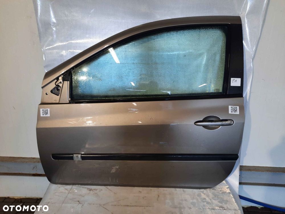 ! DRZWI PRZÓD PRZEDNIE LEWE RENAULT CLIO 3 III TED11 PIASKOWE ZŁOTE 3D 3 DRZWI - 1