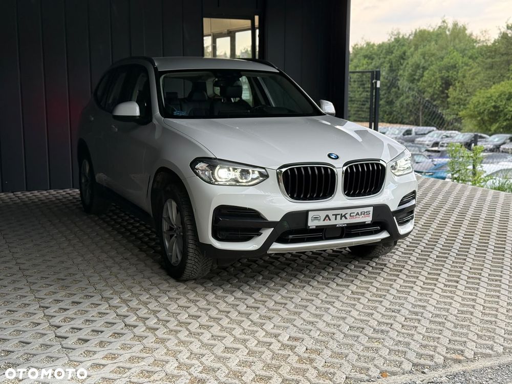 BMW X3 xDrive20i GPF Advantage - 4