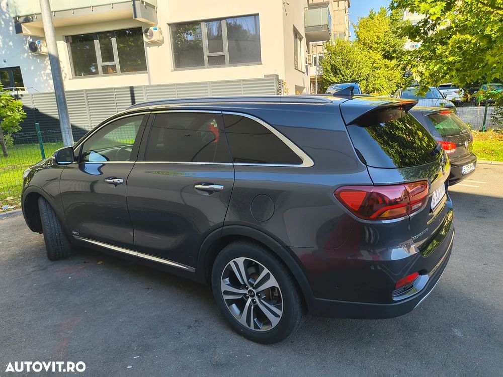 Kia Sorento - 2