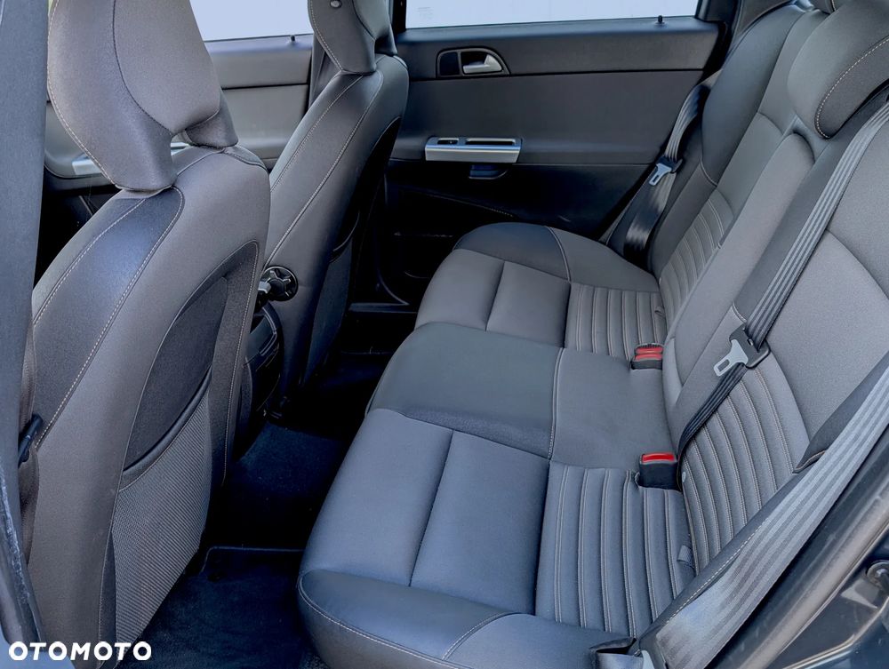 Volvo V50 - 3