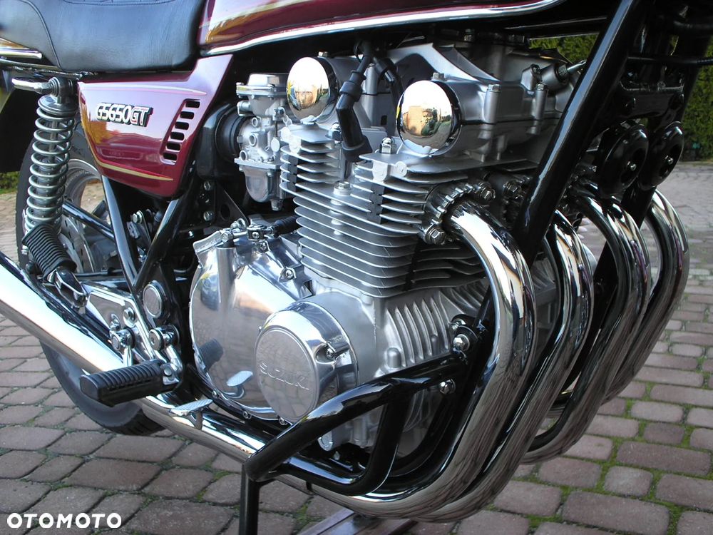 Suzuki GS - 12