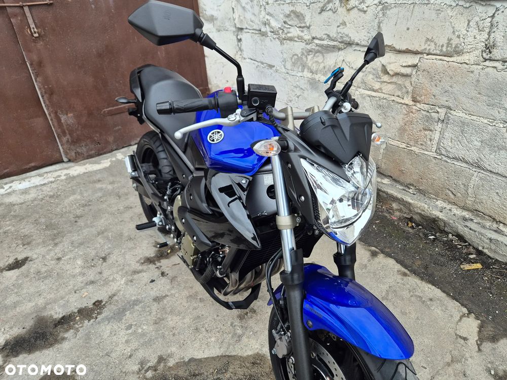 Yamaha XJ - 9