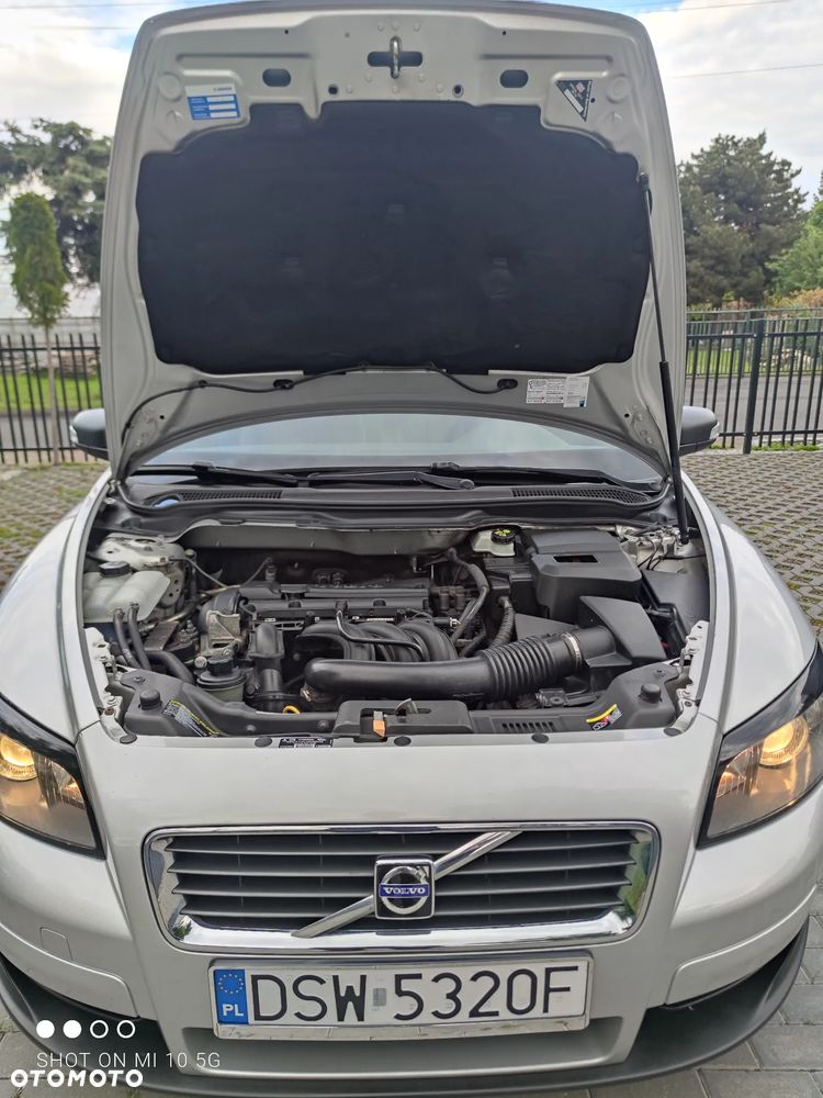 Volvo C30 1.6 Momentum - 12