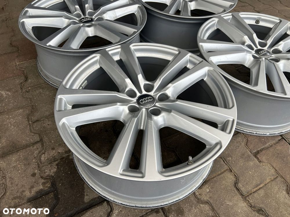 KOMPLET FELG FELGI ALU AUDI Q7 4M0 20 5X112 ET28 ORYGINALNE TPMS CZUJNIKI - 4