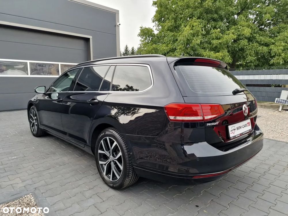 Volkswagen Passat 2.0 TDI BMT Comfortline - 11