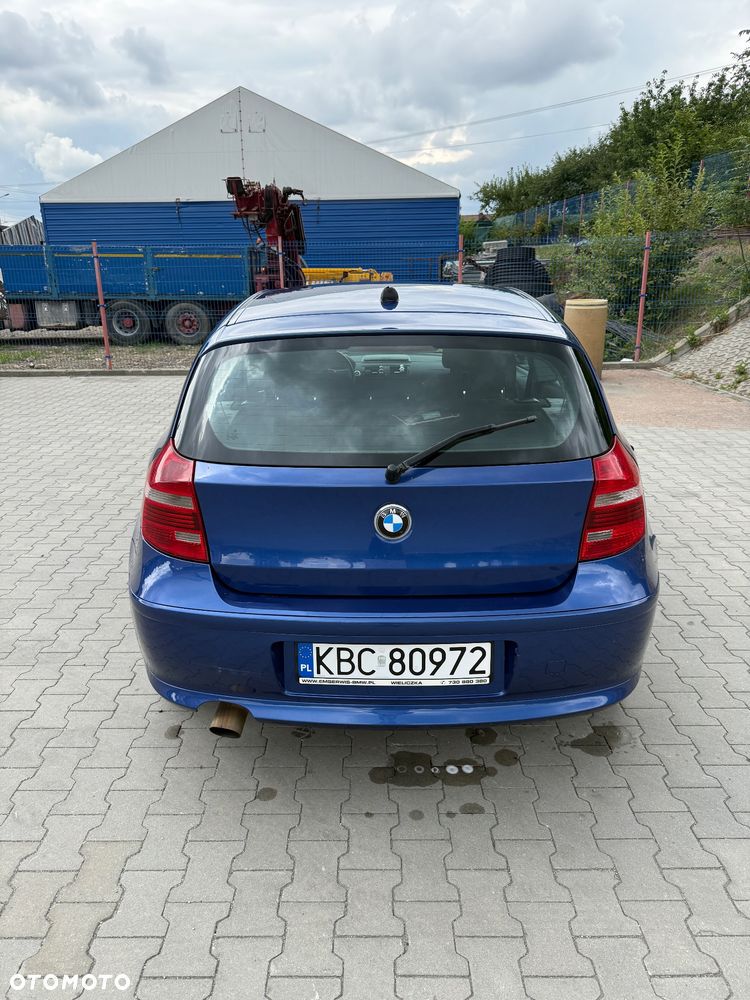 BMW Seria 1 118d - 4