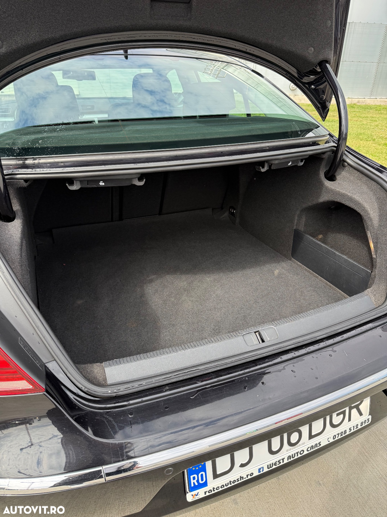 Volkswagen Passat CC 2.0 TDI BlueMotion Technology DSG Exclusive - 10