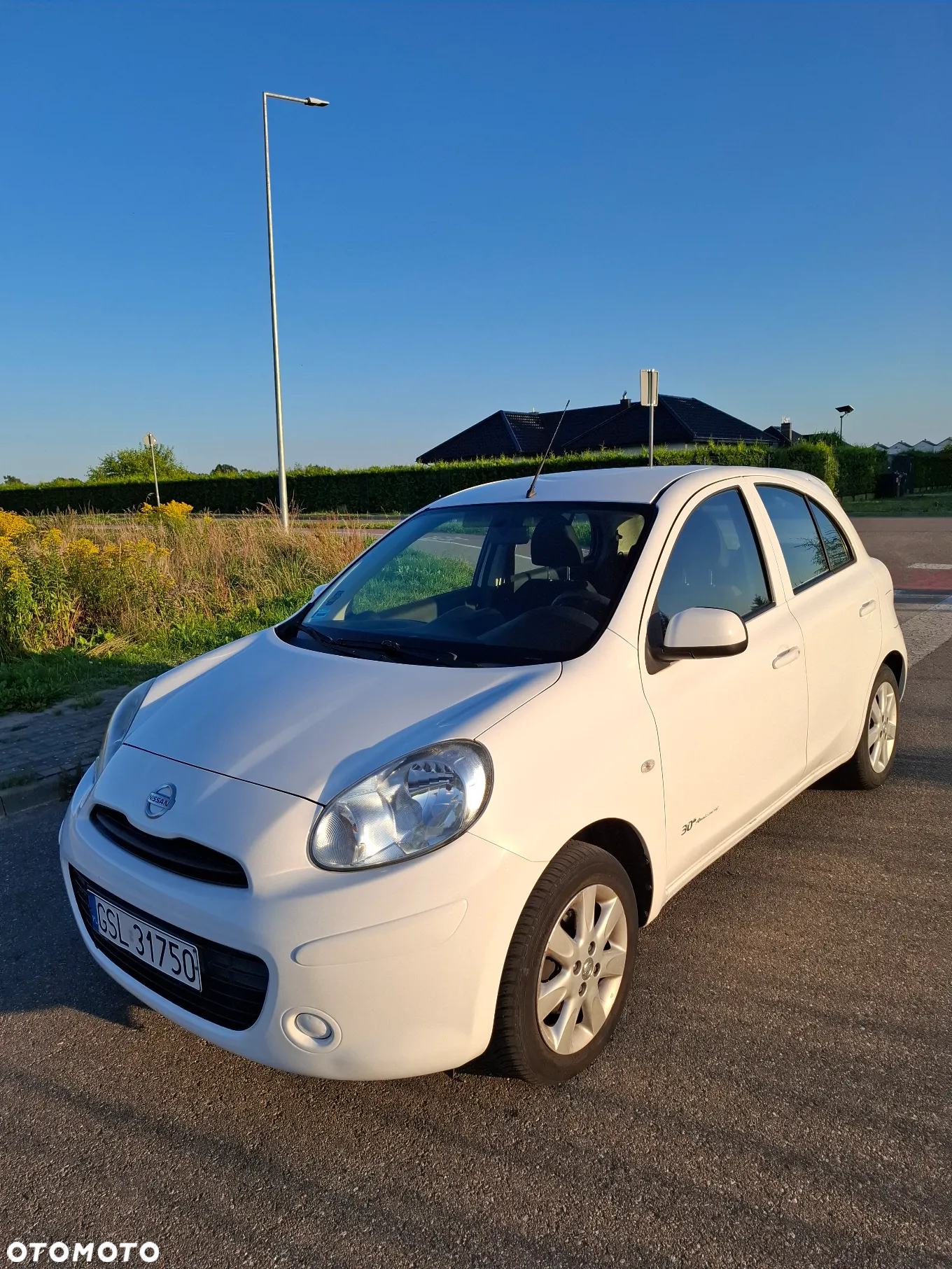 Nissan Micra 1.2 30th Anniversary - 3