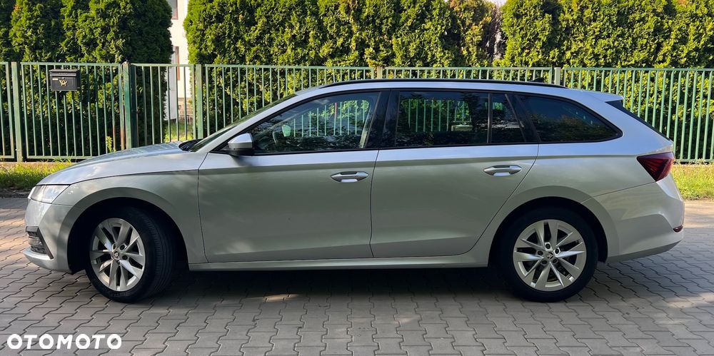 Skoda Octavia 1.5 TSI ACT Ambition - 8