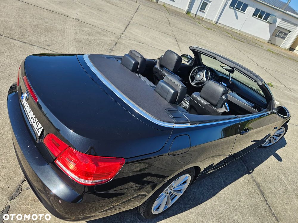 BMW Seria 3 320i - 8