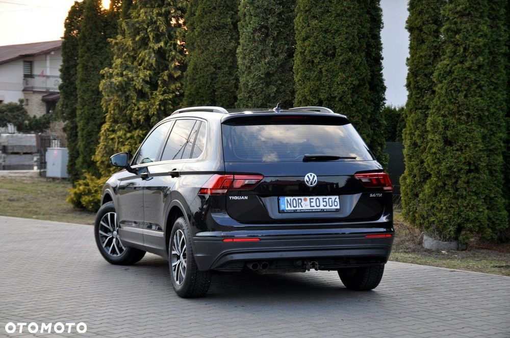 Volkswagen Tiguan - 14