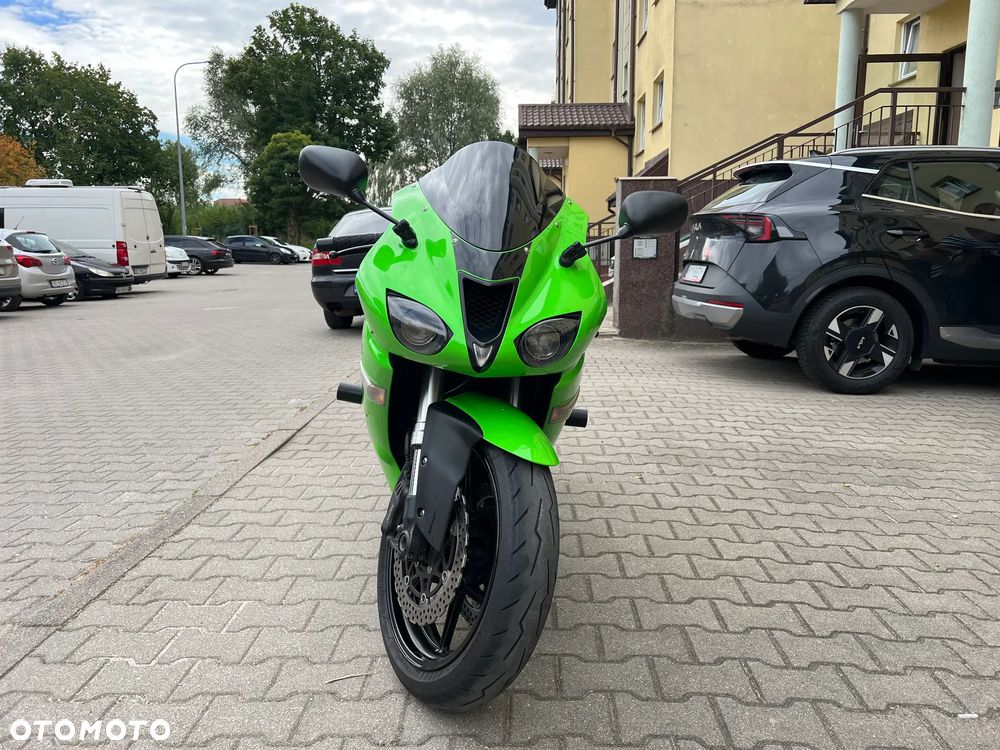Kawasaki ZXR - 3