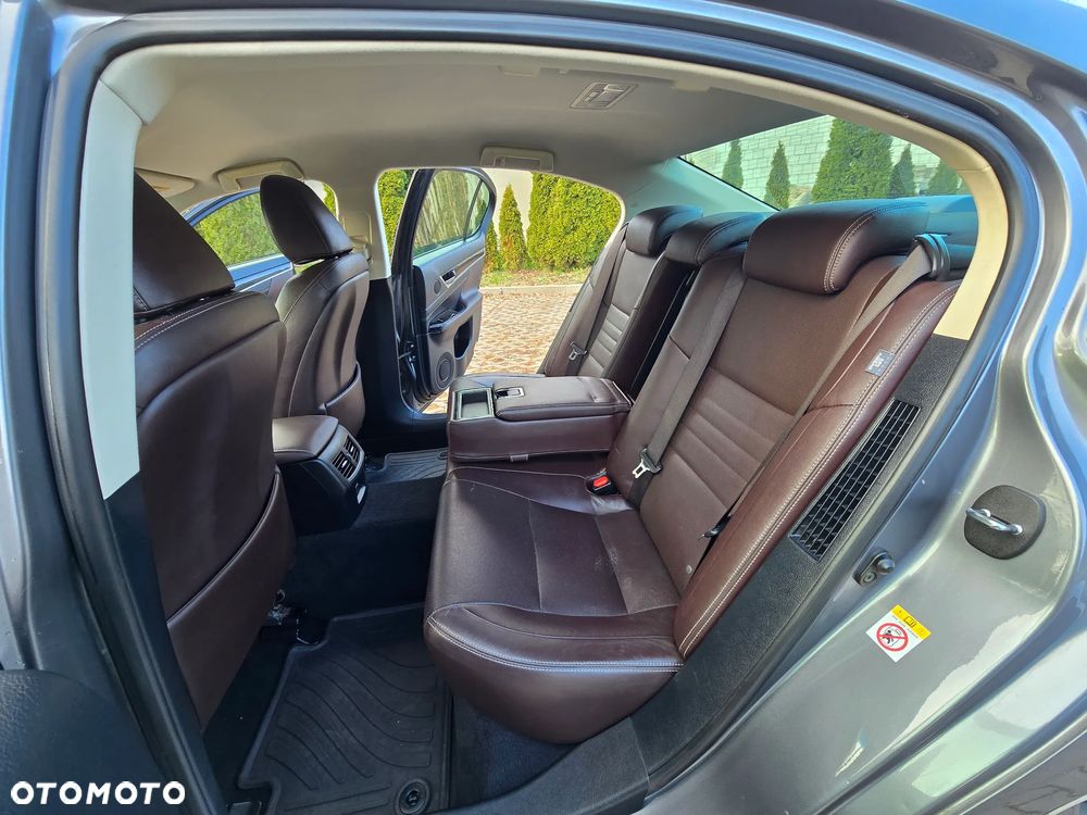 Lexus GS 300h Luxury Line - 13