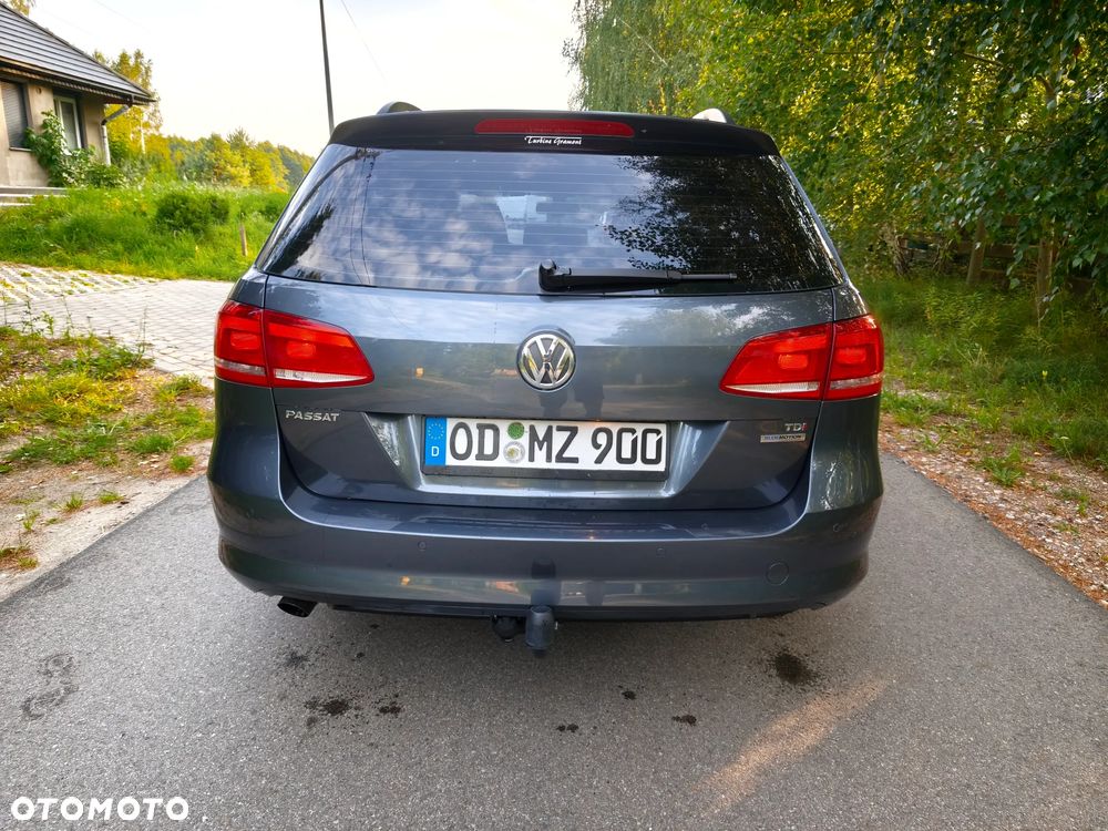 Volkswagen Passat 1.6 TDI DPF BlueMot Trendline - 9