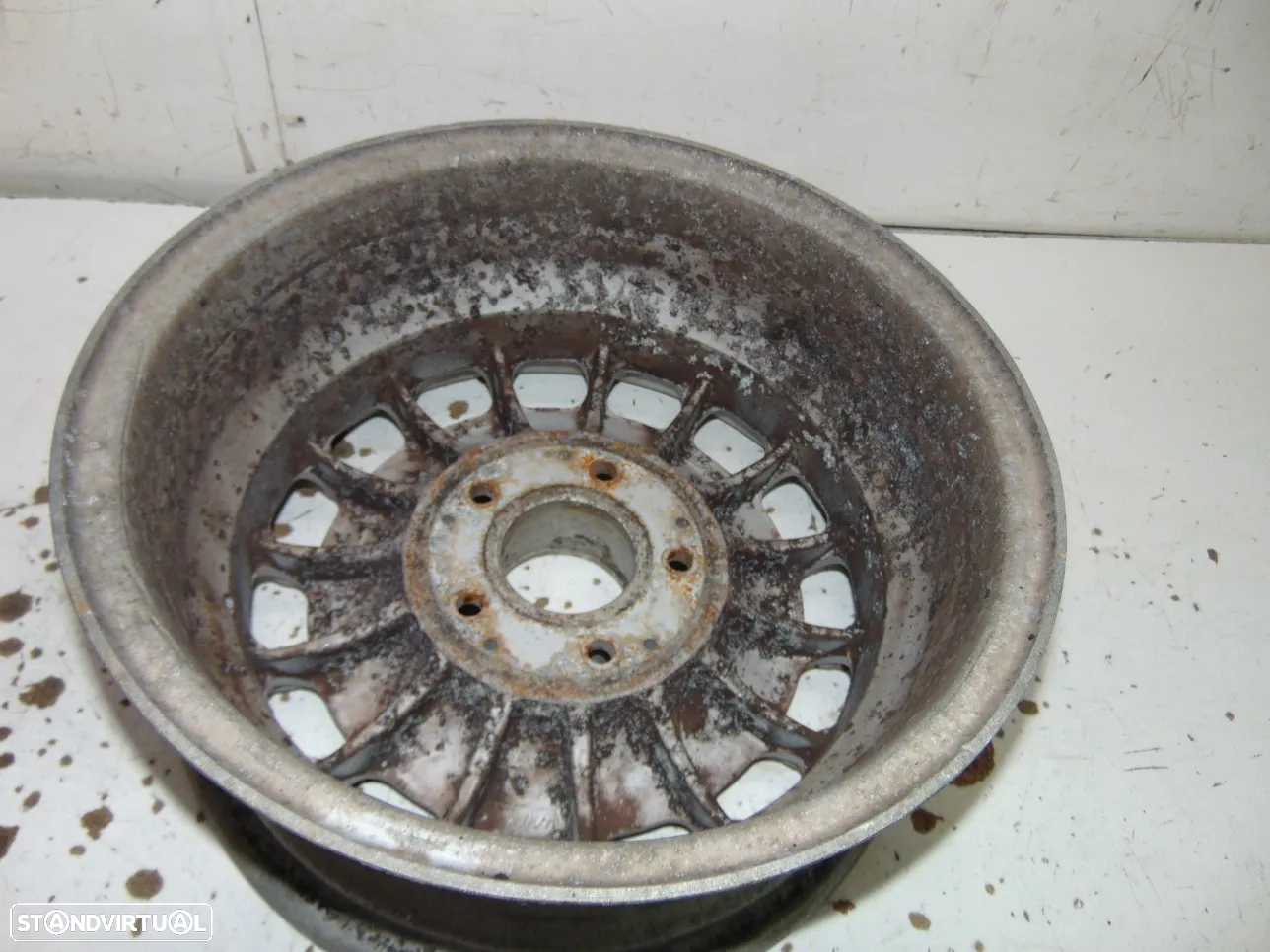 Mercedes 114/115/123 jante - 4