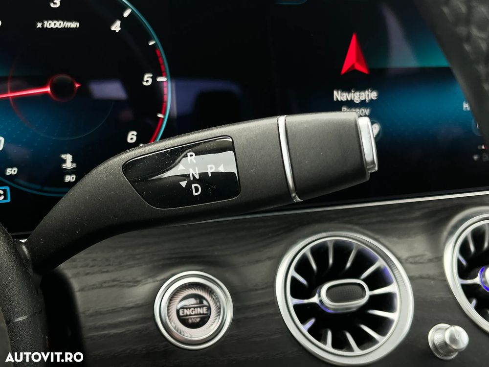 Mercedes-Benz E 220 d 4MATIC Aut. - 29