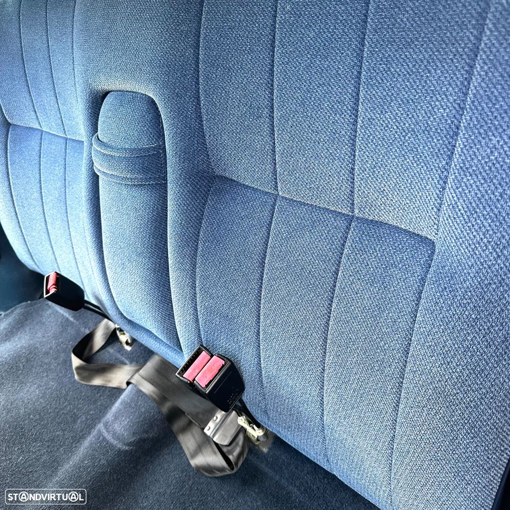 Volvo 245 - 26