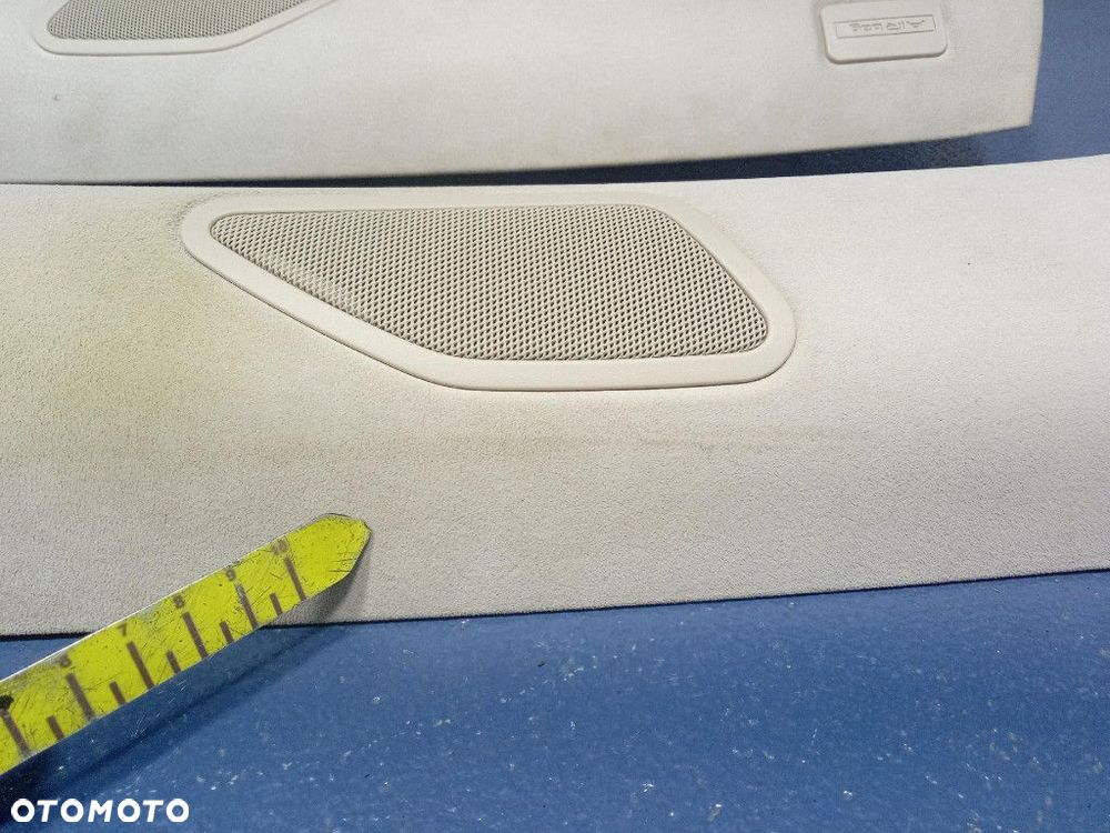 MASERATI LEVANTE PODSUFITKA BEŻ 670048036 - 16