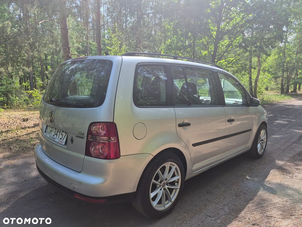 Volkswagen Touran 1.9 TDI Trendline - 4
