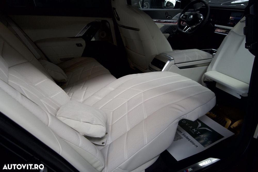 BMW Seria 7 - 15