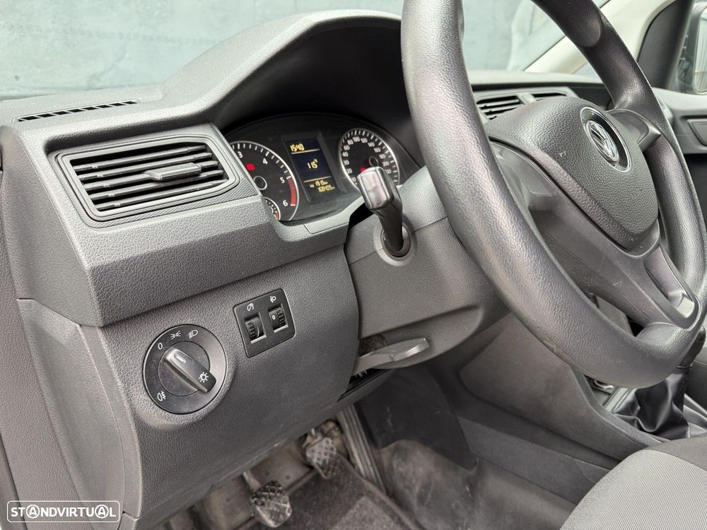 VW Caddy 2.0 TDi BM Extra AC - 11