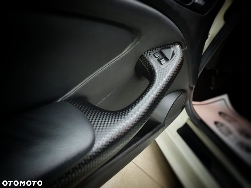 BMW Seria 3 330 Ci - 21