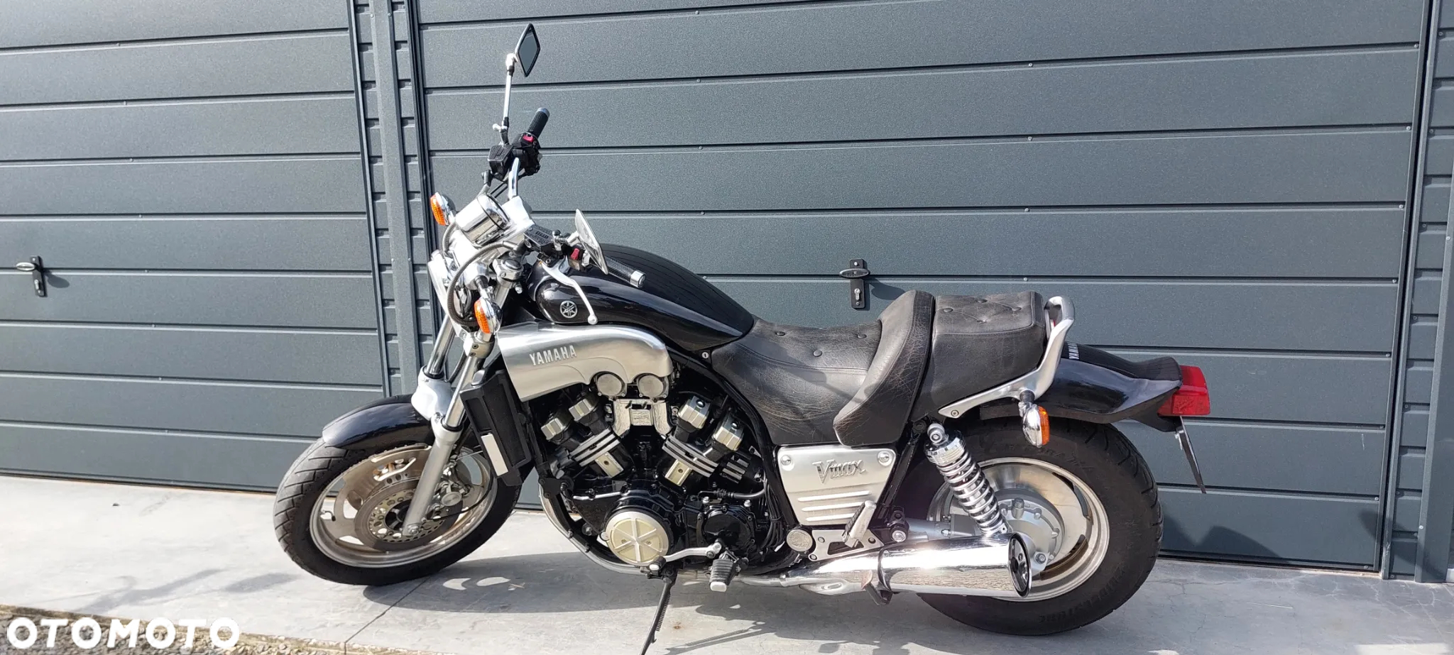 Yamaha V-MAX - 13