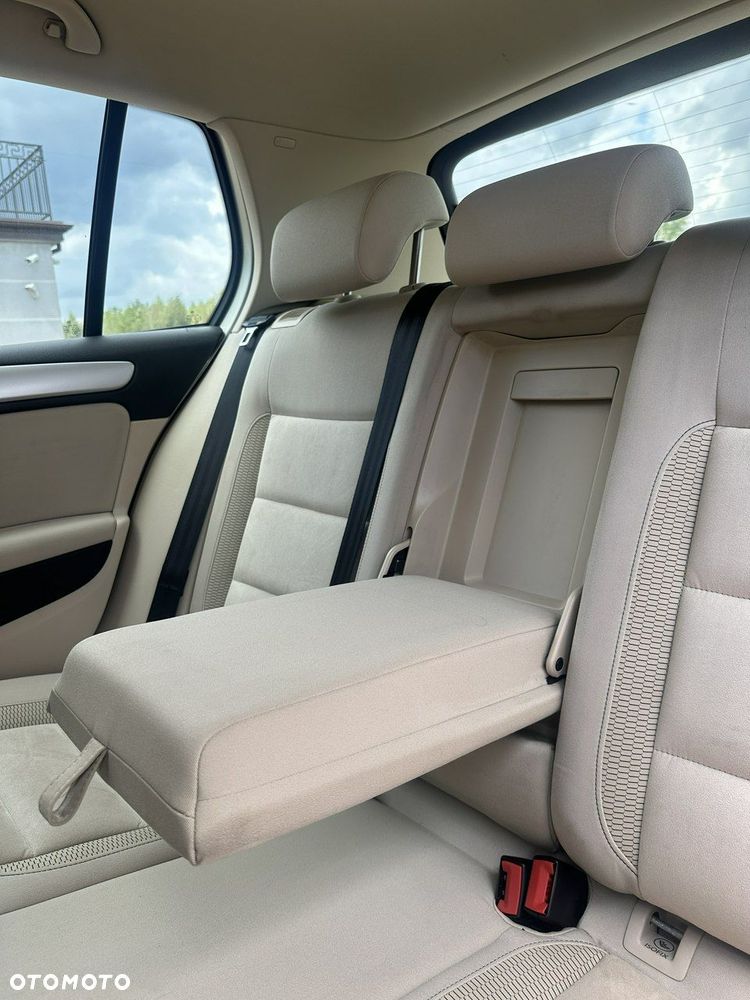 Volkswagen Golf - 21