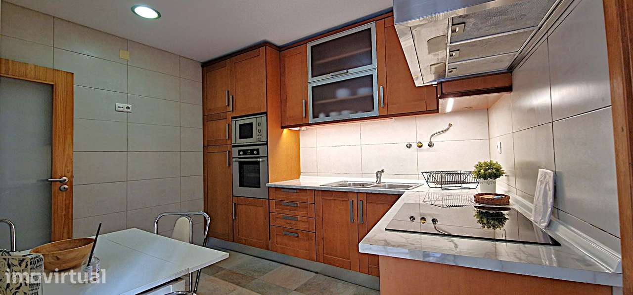 Apartamento T1 à venda na Rua Estácio da Veiga, 3 - Grande imagem: 2/19