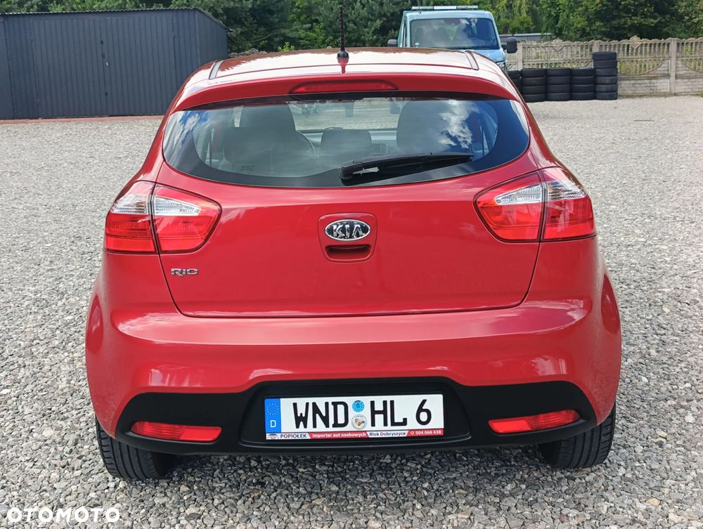 Kia Rio 1.2 Attract - 8