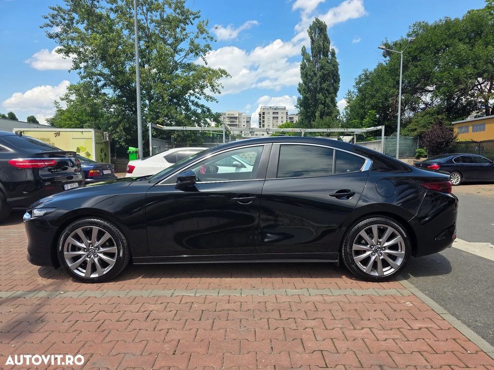 Mazda 3 G122 MHEV Plus - 4
