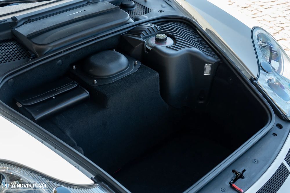 Porsche 911 (996) GT3 RS - 46