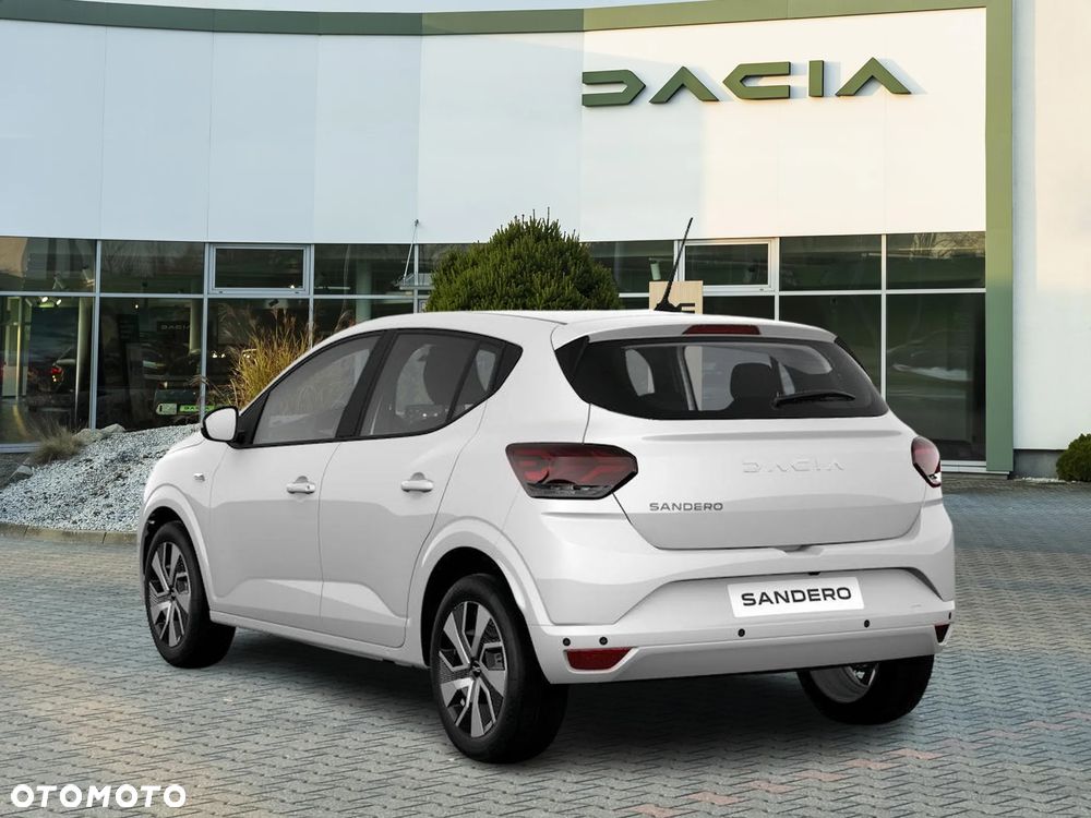 Dacia Sandero - 3