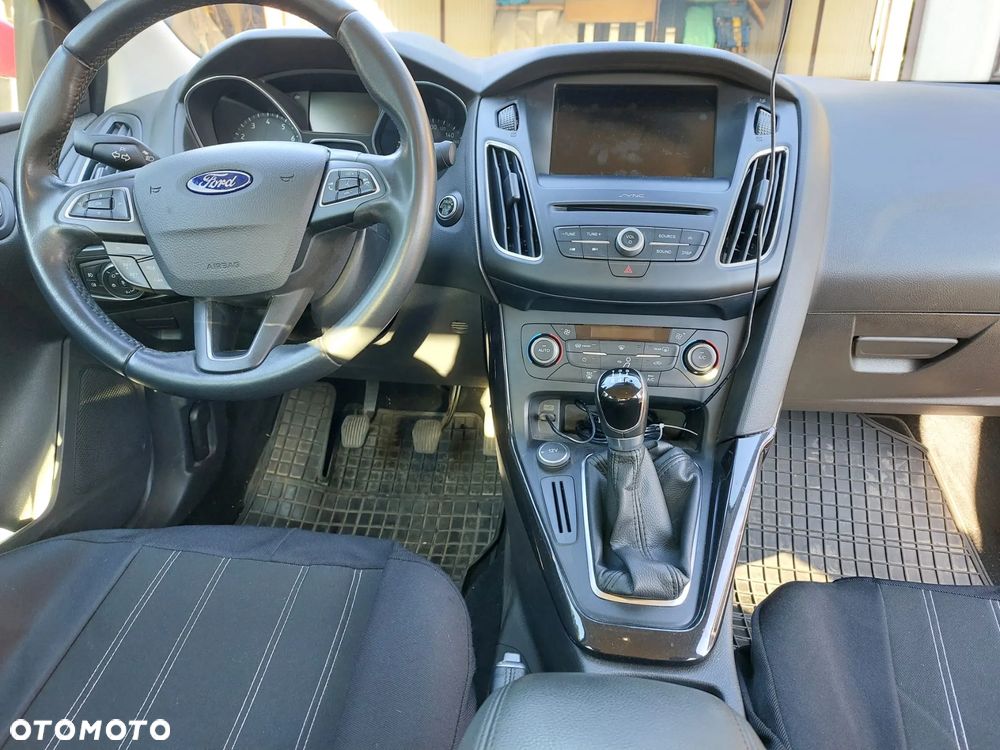 Ford Focus - 7