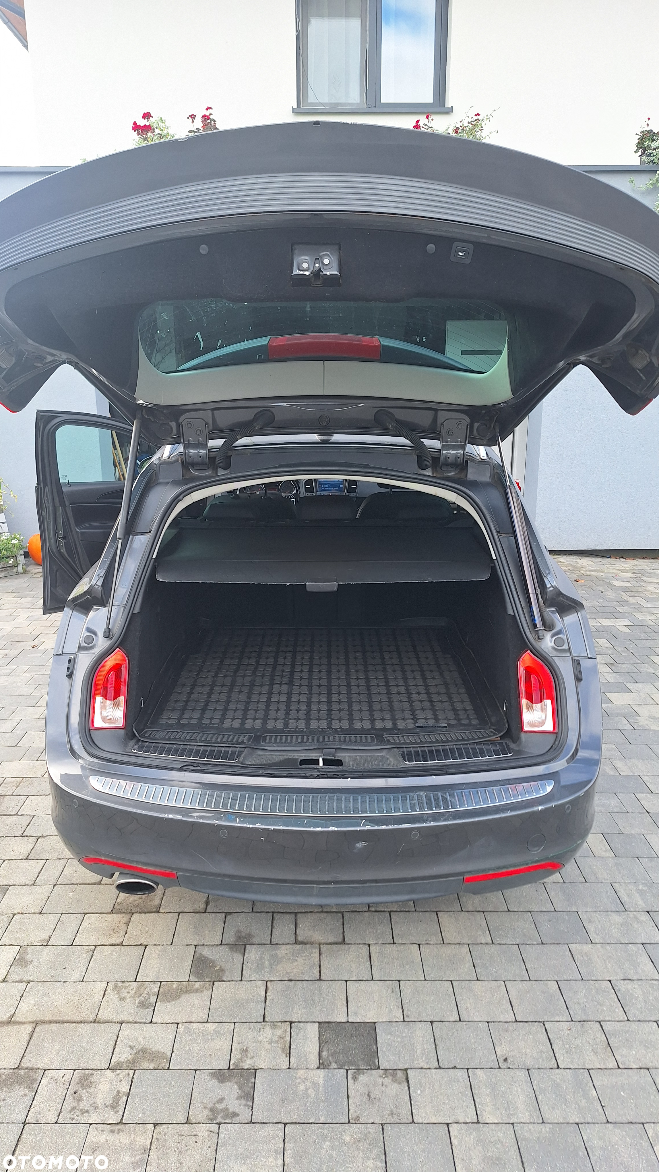 Opel Insignia 2.0 CDTI Cosmo - 4