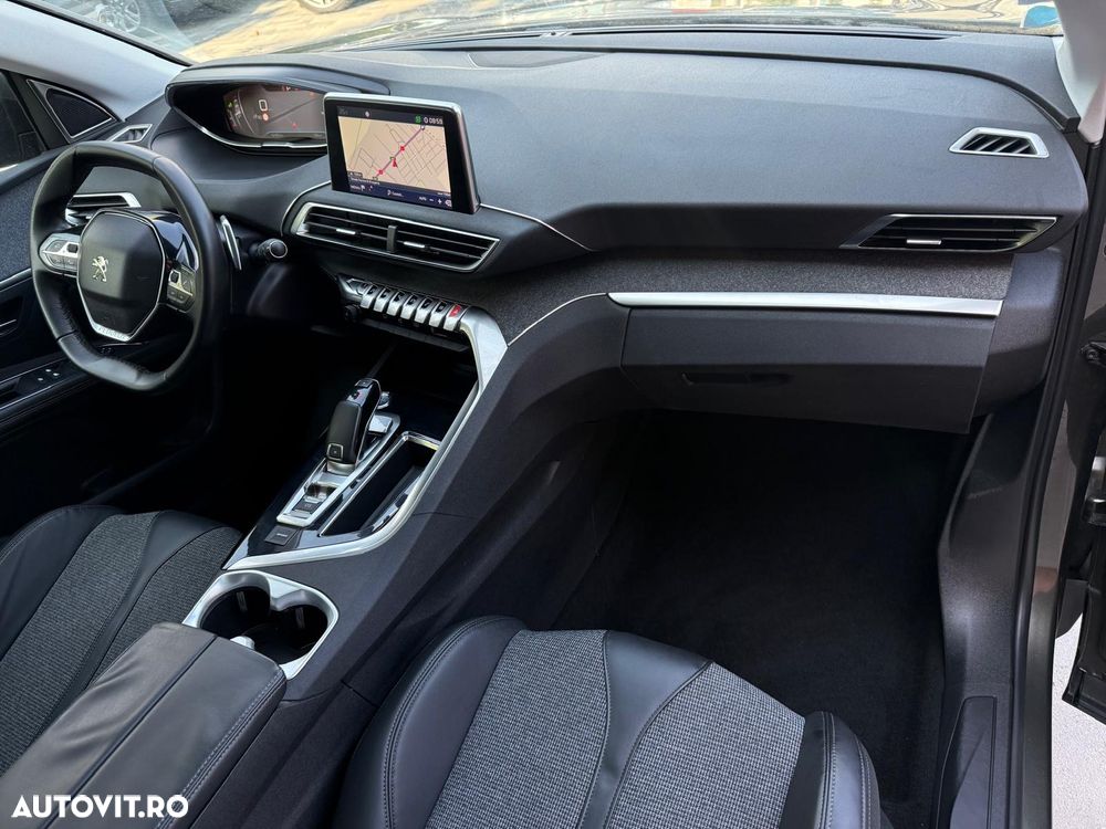 Peugeot 3008 - 11