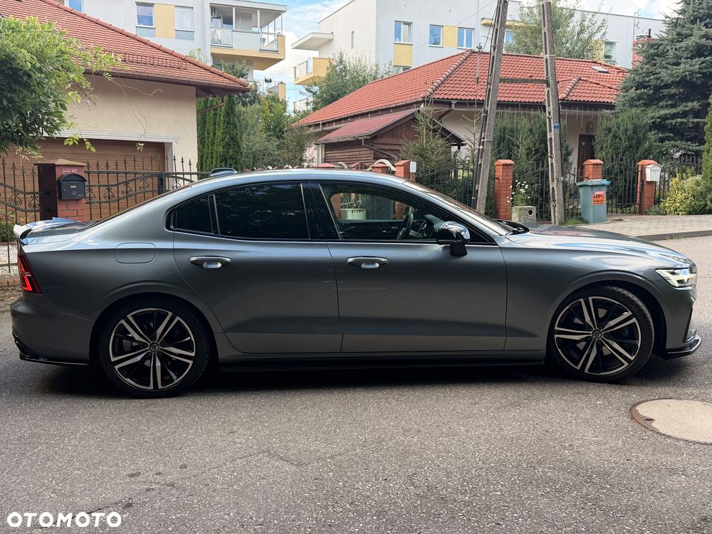 Volvo S60 T4 R-Design - 13