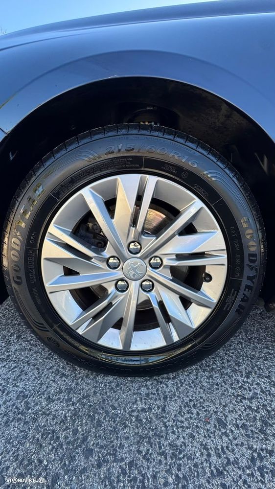 Peugeot 508 SW - 5