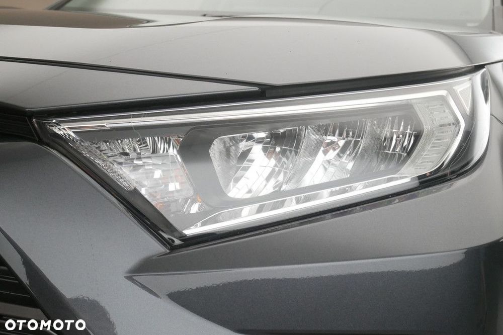 Toyota RAV4 - 13