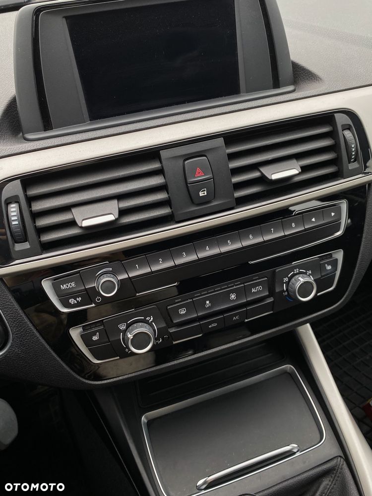 BMW Seria 1 118i - 8